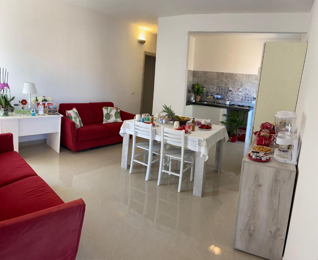 Il Giardino Fiorito Casa Vacanze Alghero Eksteriør billede